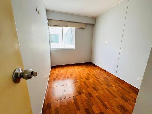 Departamento en Venta de 3 dormitorios ubicado en Pueblo Libre