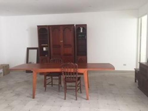 Casa de 5 dormitorios y 4 baños ubicado en Chorrillos