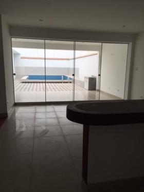 Casa de 5 dormitorios ubicado en Chorrillos