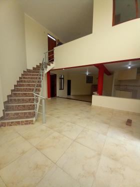 Bajo precio Casa en Venta en Lurin