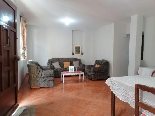 Departamento de 2 dormitorios y 1 baños ubicado en Villa Maria Del Triunfo