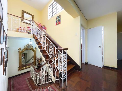 Casa de 5 dormitorios y 2 baños ubicado en Miraflores