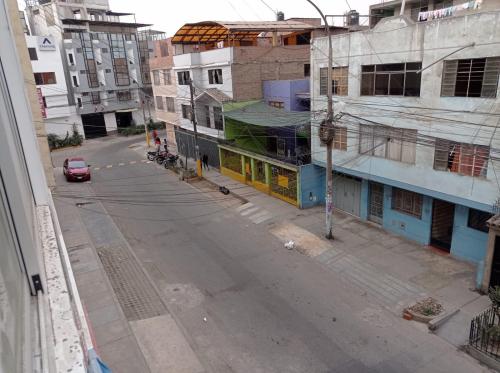 Lindo Departamento en Venta en San Juan De Lurigancho