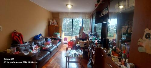 Departamento en Alquiler ubicado en Avenida Rafael Escardó Cdra 9