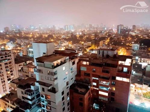 Departamento ubicado en San Isidro al mejor precio