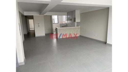 Departamento en Venta de 3 dormitorios ubicado en Santiago De Surco