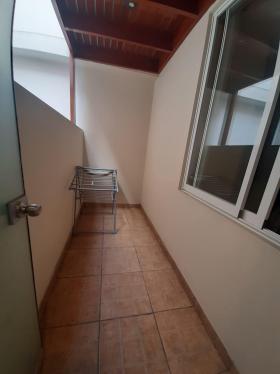 Departamento de 3 dormitorios y 2 baños ubicado en Santiago De Surco