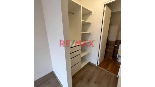 Departamento de 2 dormitorios ubicado en Santiago De Surco