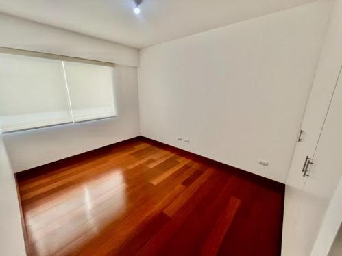 Departamento en Venta de 3 dormitorios ubicado en Miraflores