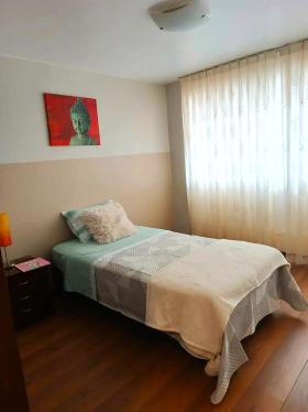 Departamento en Alquiler de 2 dormitorios ubicado en Miraflores