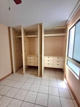 Departamento de 3 dormitorios y 3 baños ubicado en La Molina