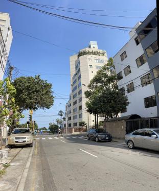 Bajo precio Departamento en Alquiler en Miraflores