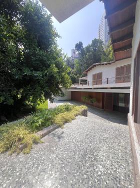 Casa ubicado en Santiago De Surco al mejor precio