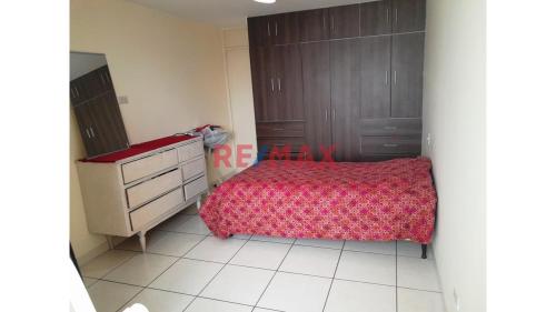 Departamento en Alquiler de 3 dormitorios ubicado en Pueblo Libre