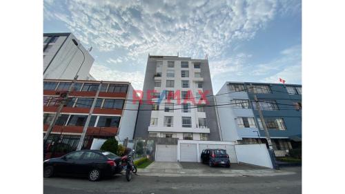 Lindo Departamento en Venta en Pueblo Libre