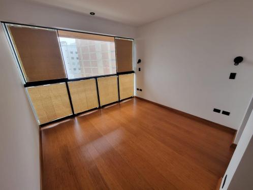 Departamento de 3 dormitorios y 2 baños ubicado en Miraflores