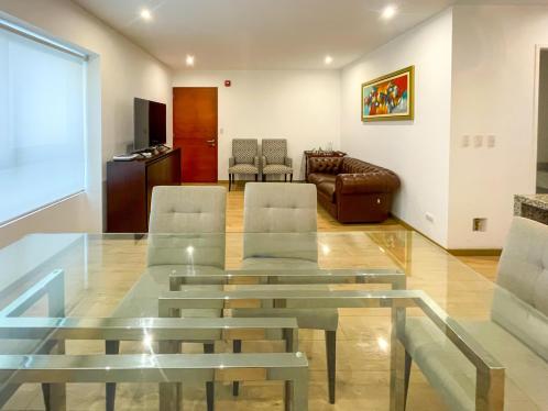 Departamento de 2 dormitorios y 2 baños ubicado en Miraflores