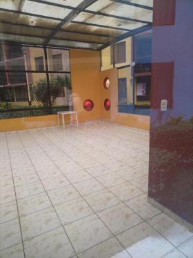 Departamento de 3 dormitorios y 2 baños ubicado en Los Olivos