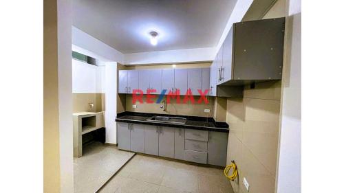 Departamento de 2 dormitorios y 2 baños ubicado en Villa El Salvador