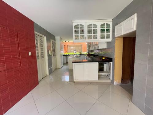 Casa en Venta ubicado en La Molina a $770,000