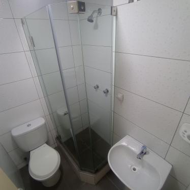 Departamento de 3 dormitorios y 2 baños ubicado en San Juan De Miraflores