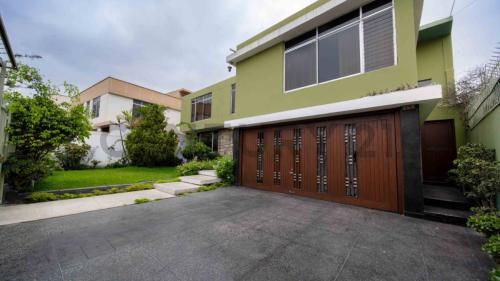 Casa ubicado en San Isidro al mejor precio