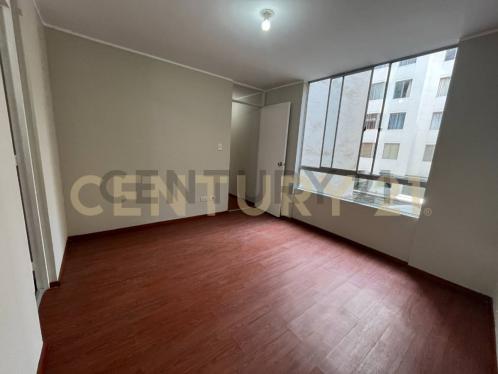 Lindo Departamento en Venta en Los Olivos