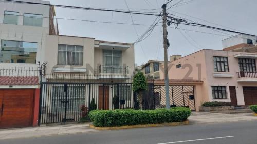 Casa en Venta ubicado en San Miguel a $240,000