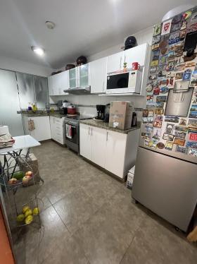 Departamento de 3 dormitorios y 2 baños ubicado en Santiago De Surco