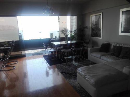 Departamento de 2 dormitorios y 2 baños ubicado en Miraflores