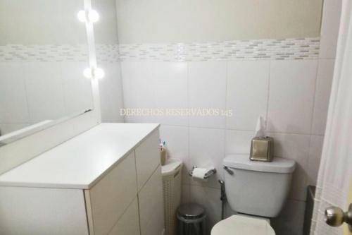 Departamento de 2 dormitorios y 2 baños ubicado en Santiago De Surco