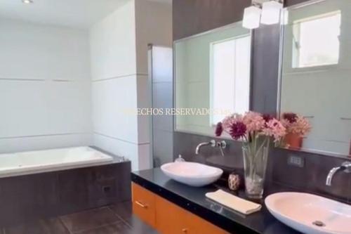 Casa en Venta de 4 dormitorios ubicado en La Molina