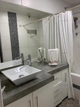 Bajo precio Departamento en Alquiler en Santiago De Surco