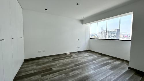 Departamento en Venta de 3 dormitorios ubicado en Santiago De Surco