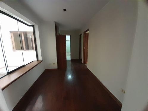 Espectacular Departamento ubicado en Santiago De Surco