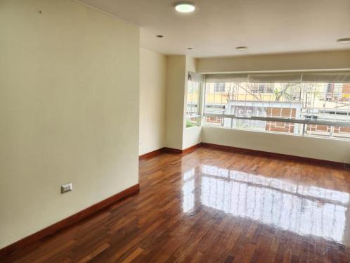 Departamento de 3 dormitorios ubicado en San Borja