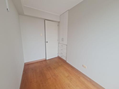 Bajo precio Departamento en Alquiler en Miraflores