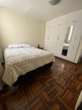 Casa de 4 dormitorios y 3 baños ubicado en Santa Anita