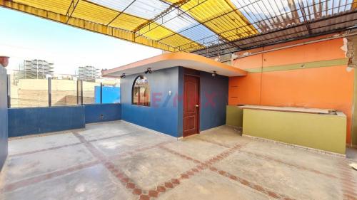 Lindo Casa en Venta en San Martin De Porres