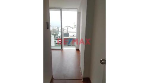 Departamento de 2 dormitorios y 2 baños ubicado en Surquillo