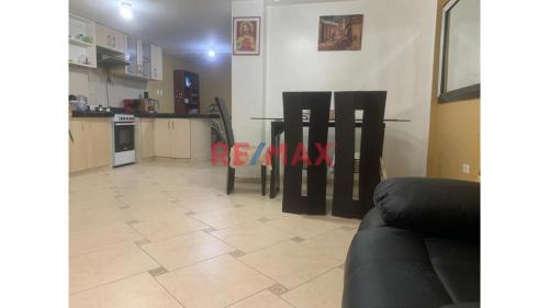 Departamento en Venta ubicado en Villa Maria Del Triunfo a $53,000