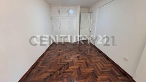 Departamento de 3 dormitorios y 2 baños ubicado en San Borja