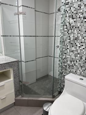 Departamento de 2 dormitorios y 3 baños ubicado en Miraflores