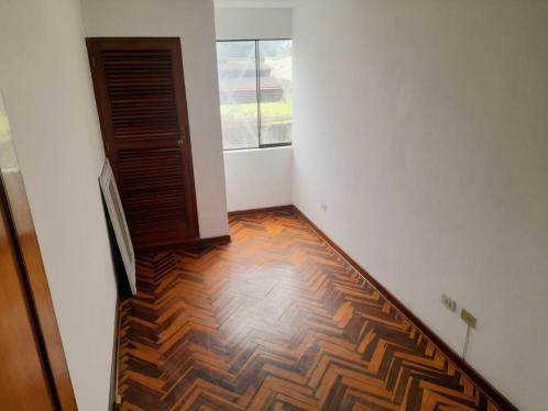 Departamento en Alquiler de 3 dormitorios ubicado en Santiago De Surco