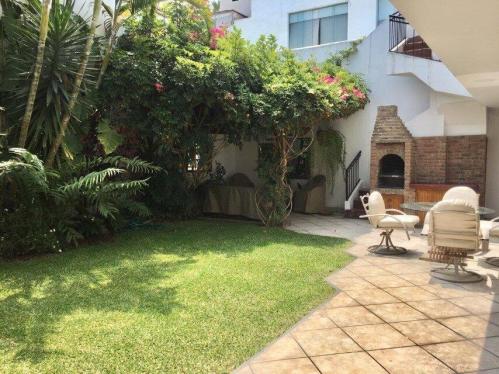 Casa en Venta ubicado en Miraflores a $700,000