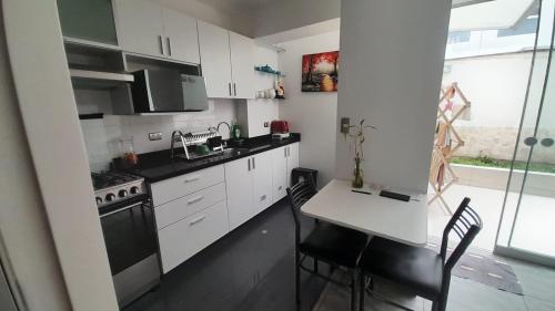 Departamento de 4 dormitorios y 3 baños ubicado en Miraflores