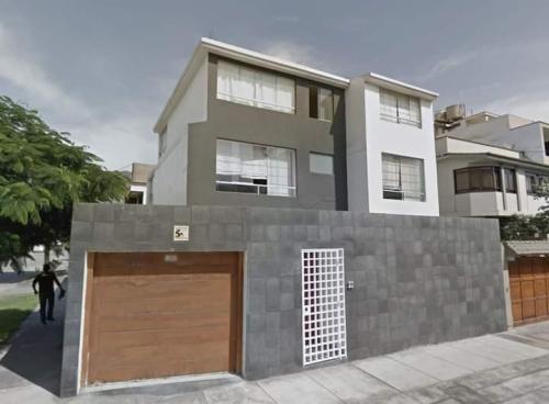 Casa en Venta ubicado en Santiago De Surco a $450,000