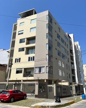 Departamento en Alquiler ubicado en Surquillo a $570