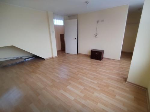 Departamento de 2 dormitorios y 2 baños ubicado en La Molina