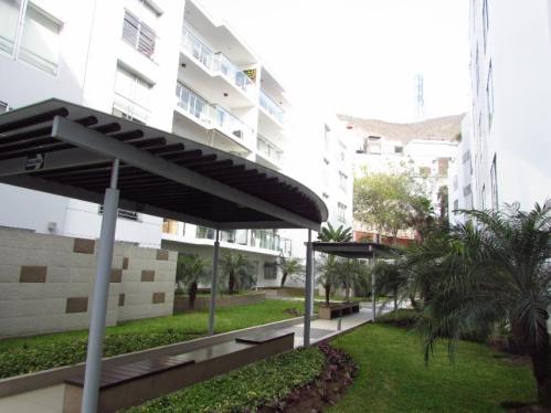 Departamento de 4 dormitorios y 4 baños ubicado en Santiago De Surco